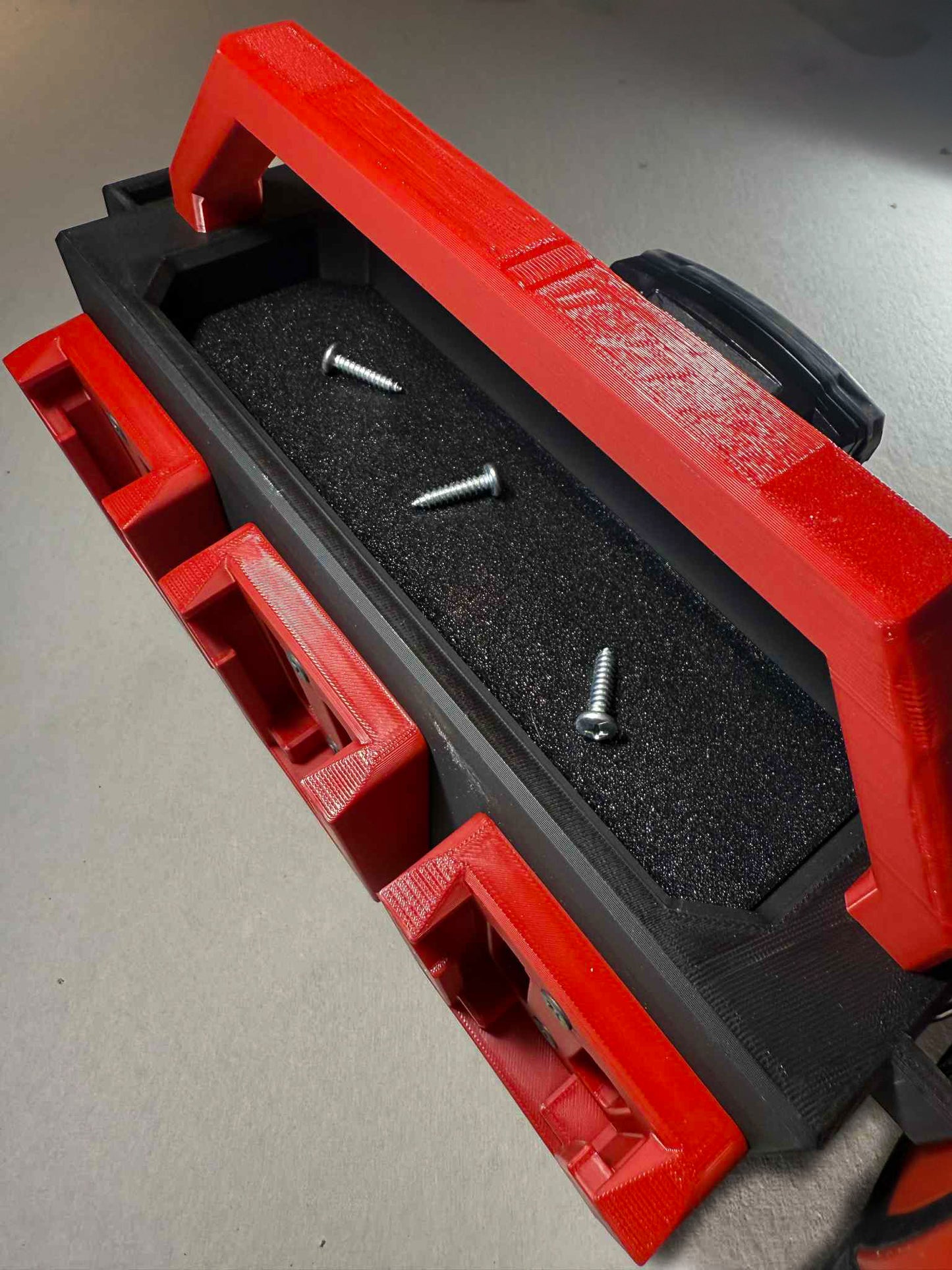 PowerNest-Milwaukee Battery Carrier